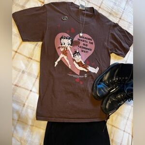 Brown Betty Love Shirt